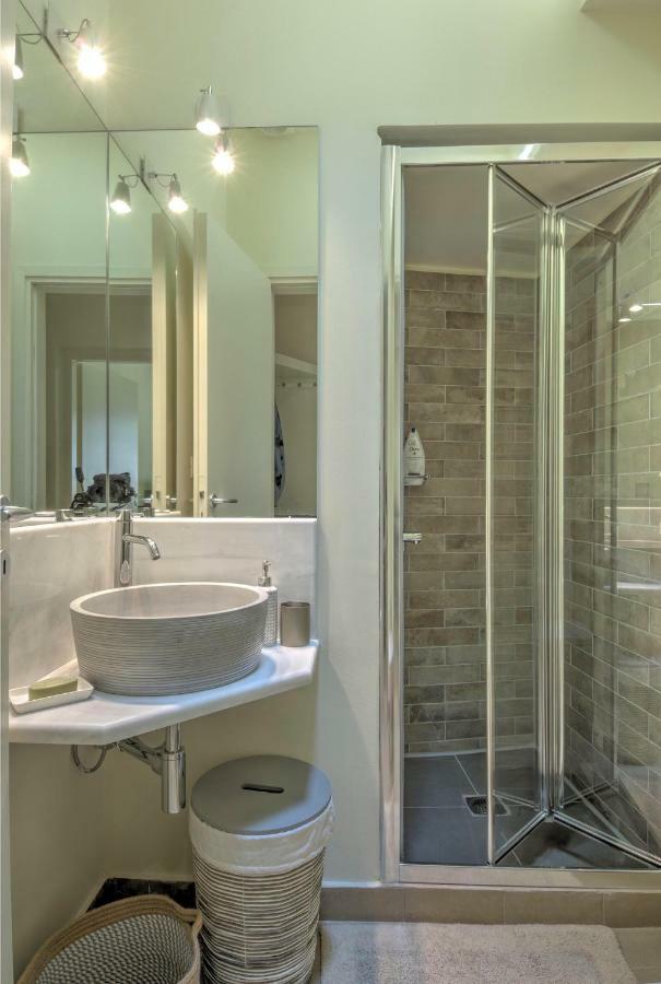 Stylish And Cozy House In Athens, Plaka Apartment ภายนอก รูปภาพ