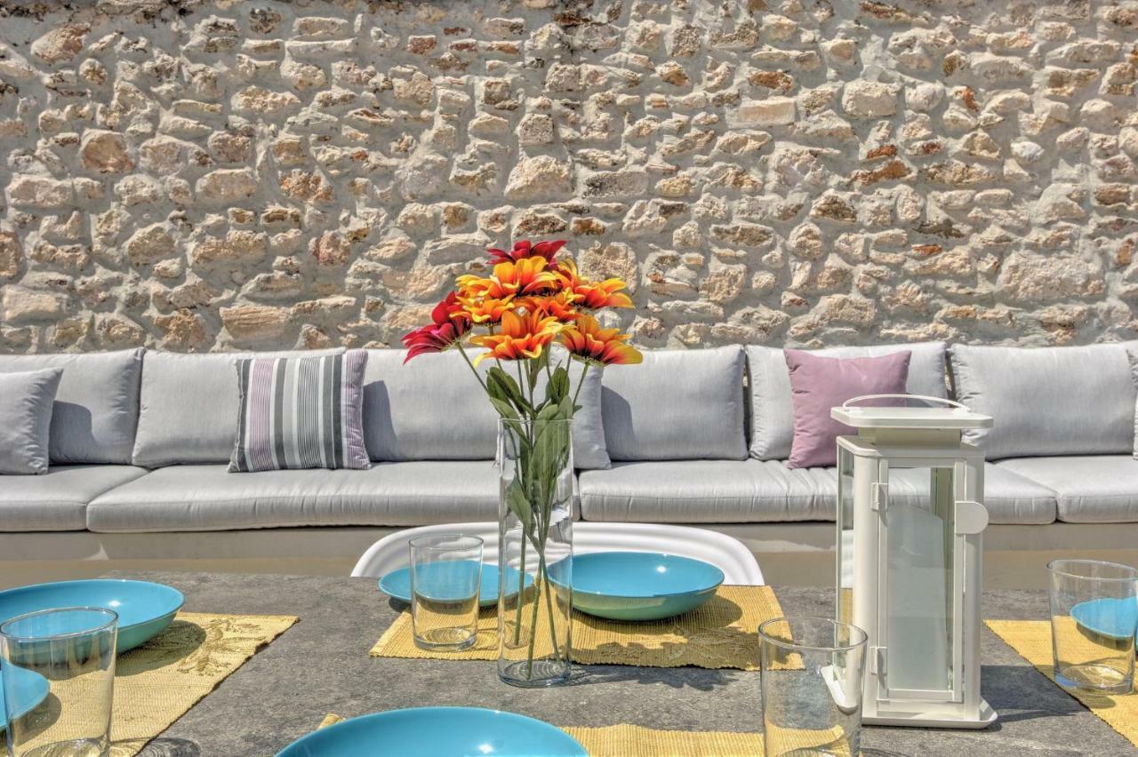 Stylish And Cozy House In Athens, Plaka Apartment ภายนอก รูปภาพ